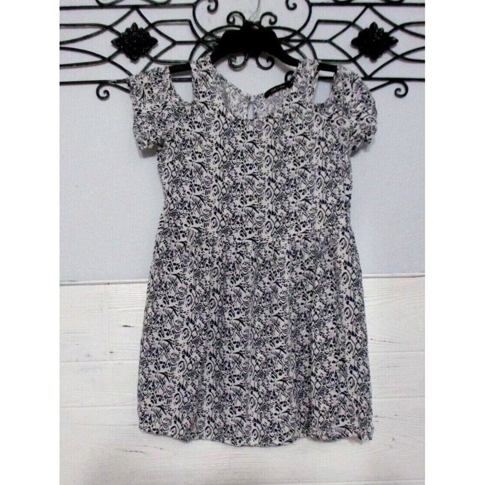 Anthropologie Doe & Rae Dress Size S Multicolored Short Slit Sleeve Round Neck
